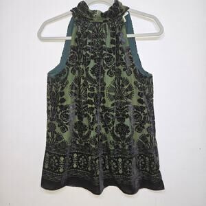 Max Studio Women's Halter Inspired Top. Size Small